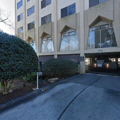 2479 Peachtree Rd Ne #907, Atlanta, GA 30305