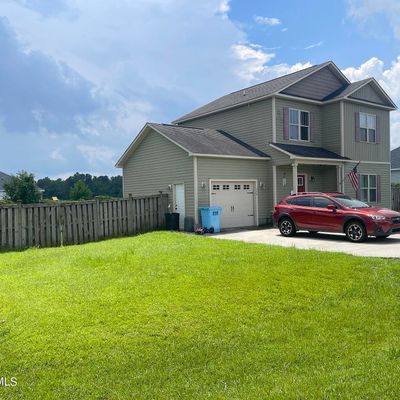 248 Deer Haven Dr, Richlands, NC 28574