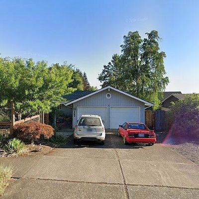 2498 Blackburn St, Eugene, OR 97405