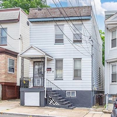 25 Arverne Ter, Irvington, NJ 07111