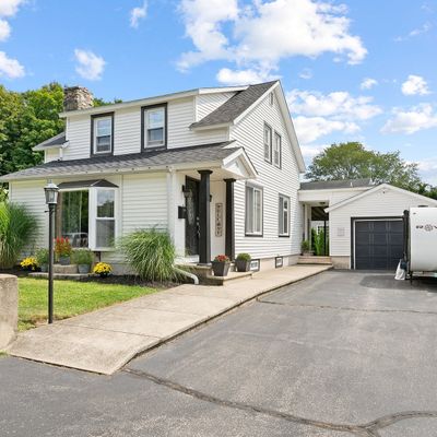 25 William St, Jewett City, CT 06351