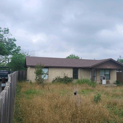 250 Meeker Rd, Kerrville, TX 78028