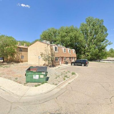 2502 N Lee Ave, Farmington, NM 87402