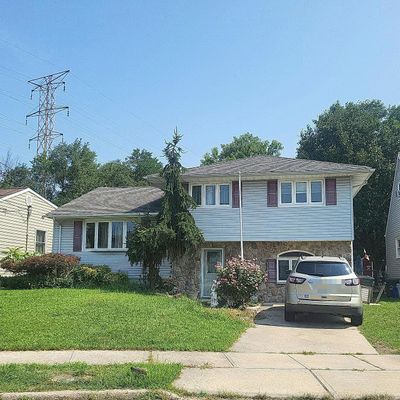 251 Connors Dr, South Amboy, NJ 08879