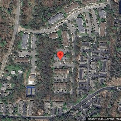 251 Larch Ln, Mahwah, NJ 07430