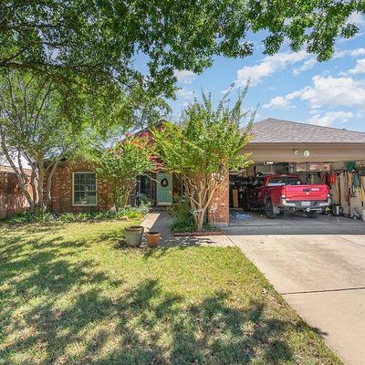 2516 Graystone Ln, Corinth, TX 76210