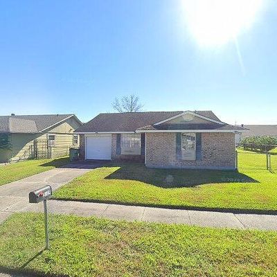 2524 Mesa Dr, Marrero, LA 70072