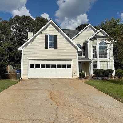 2525 Suwanee Lakes Trl, Suwanee, GA 30024