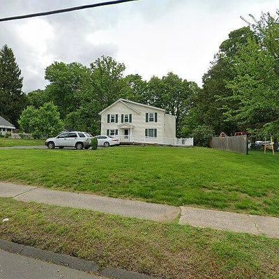 253 West St #R, Plantsville, CT 06479