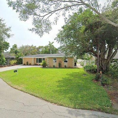 2545 Dawn Cir, Naples, FL 34103