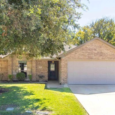 2547 Lazy Acres Ln, Tyler, TX 75707