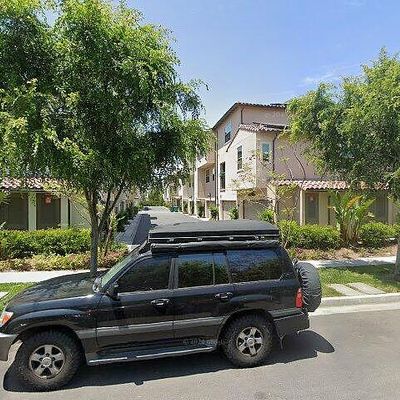 256 Moccasin, Irvine, CA 92618