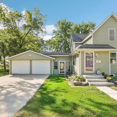 257 W Rogers St, Hartford, WI 53027