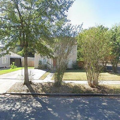 2599 South St, Beaumont, TX 77702