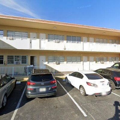 26 Diplomat Pkwy #2223, Hallandale Beach, FL 33009