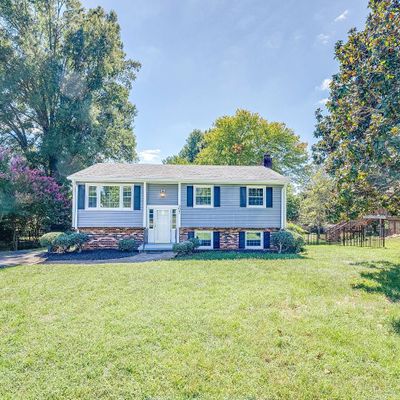 2621 Circle Rd, Lynchburg, VA 24501