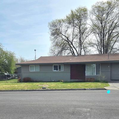 263 Sw G St, Madras, OR 97741