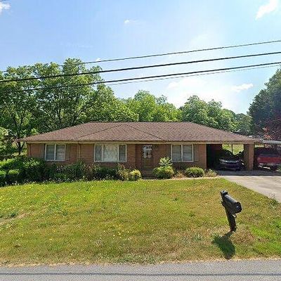 263 Valley Dr, Toccoa, GA 30577