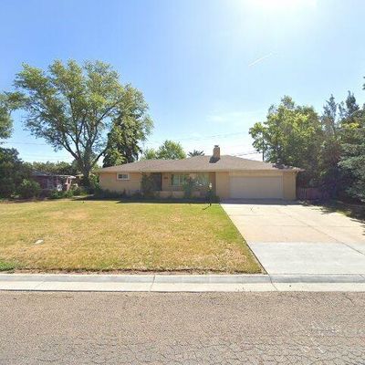 2632 Sunset Ln, Greeley, CO 80634