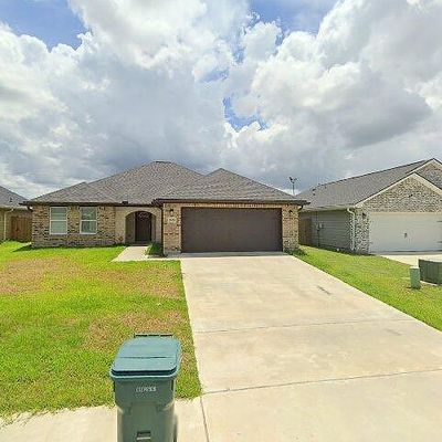 2640 Saint Helena St, Beaumont, TX 77703