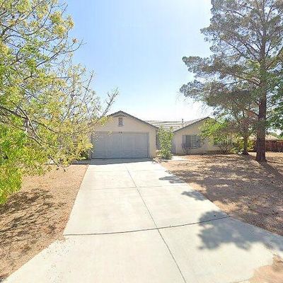 22594 Cuyama Ct, Apple Valley, CA 92307