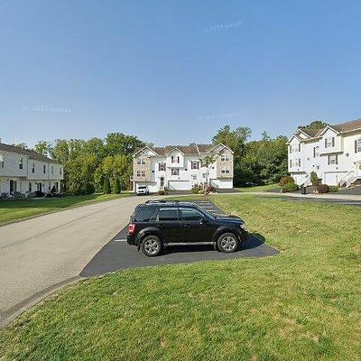 226 Manor View Dr, Manor, PA 15665