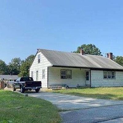 23 Gallup St, Groton, CT 06340