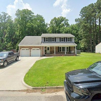 23 Graham Dr, Newport News, VA 23606