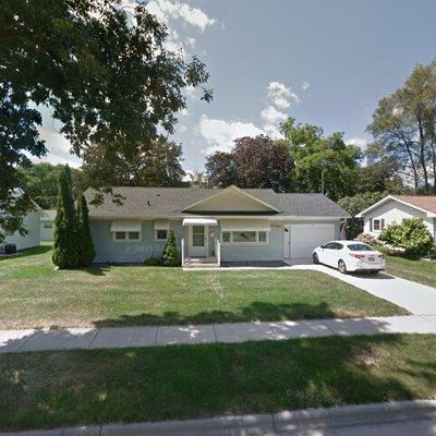 231 Monroe St, Sauk City, WI 53583