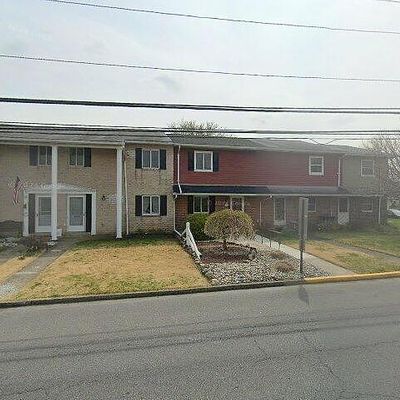 2312 Grove Rd, Allentown, PA 18109