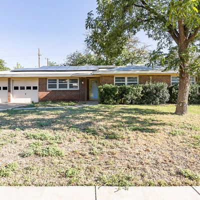 2322 55 Th St, Lubbock, TX 79412