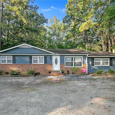 2322 Lindsay Rd, Raeford, NC 28376