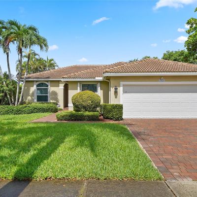 2322 Nw 193 Rd Ave, Pembroke Pines, FL 33029