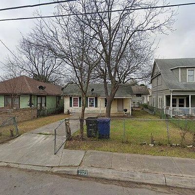 2323 N Elmendorf St, San Antonio, TX 78201