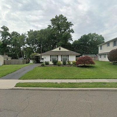 233 Alden Ave, Morrisville, PA 19067