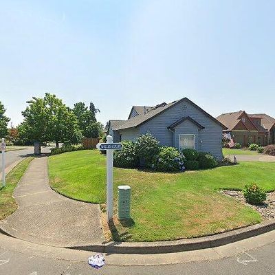 2333 Miller Ct, Woodburn, OR 97071