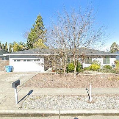 2335 Marsh Ct, Santa Rosa, CA 95403