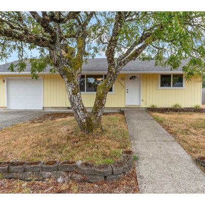 2380 19 Th St, Florence, OR 97439