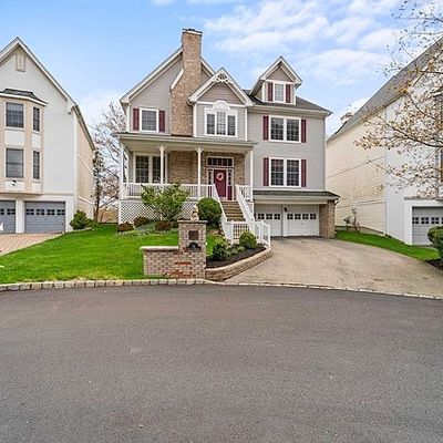 24 Falling Waters, Oakland, NJ 07436