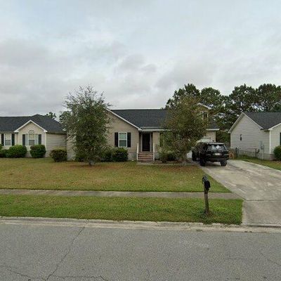 24 Leeward Dr, Savannah, GA 31419