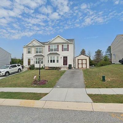 24 Skyview Cir, Hanover, PA 17331