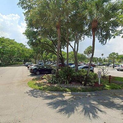 2900 N Course Dr #305, Pompano Beach, FL 33069