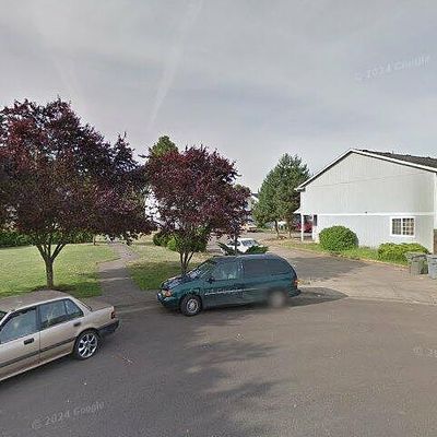 2904 Clay St Se, Albany, OR 97322