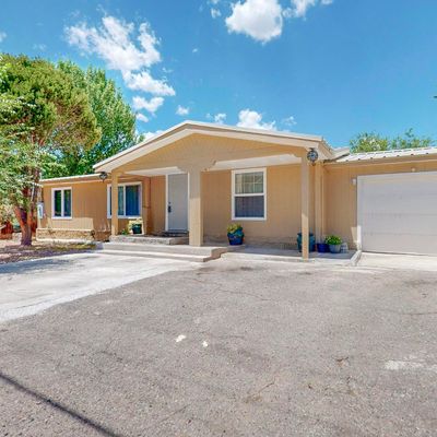 2909 Leopoldo Rd Nw, Albuquerque, NM 87104