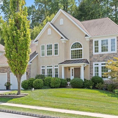 2917 Avebury Stone Cir, Downingtown, PA 19335