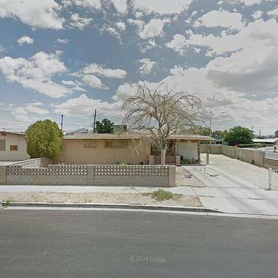 2925 Howard Dr, Las Vegas, NV 89104