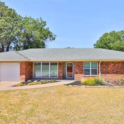 2934 Arrowhead Dr, Abilene, TX 79606