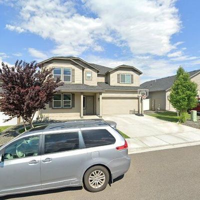 2940 Castle Rock Blvd, Richland, WA 99352