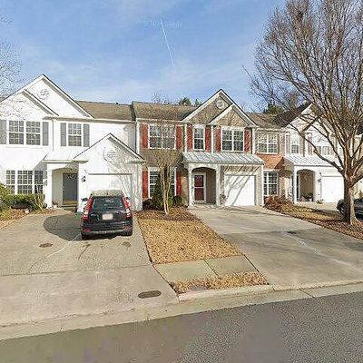 2956 Commonwealth Cir, Alpharetta, GA 30004