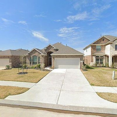 29627 Kynndal Shore Dr, Spring, TX 77386